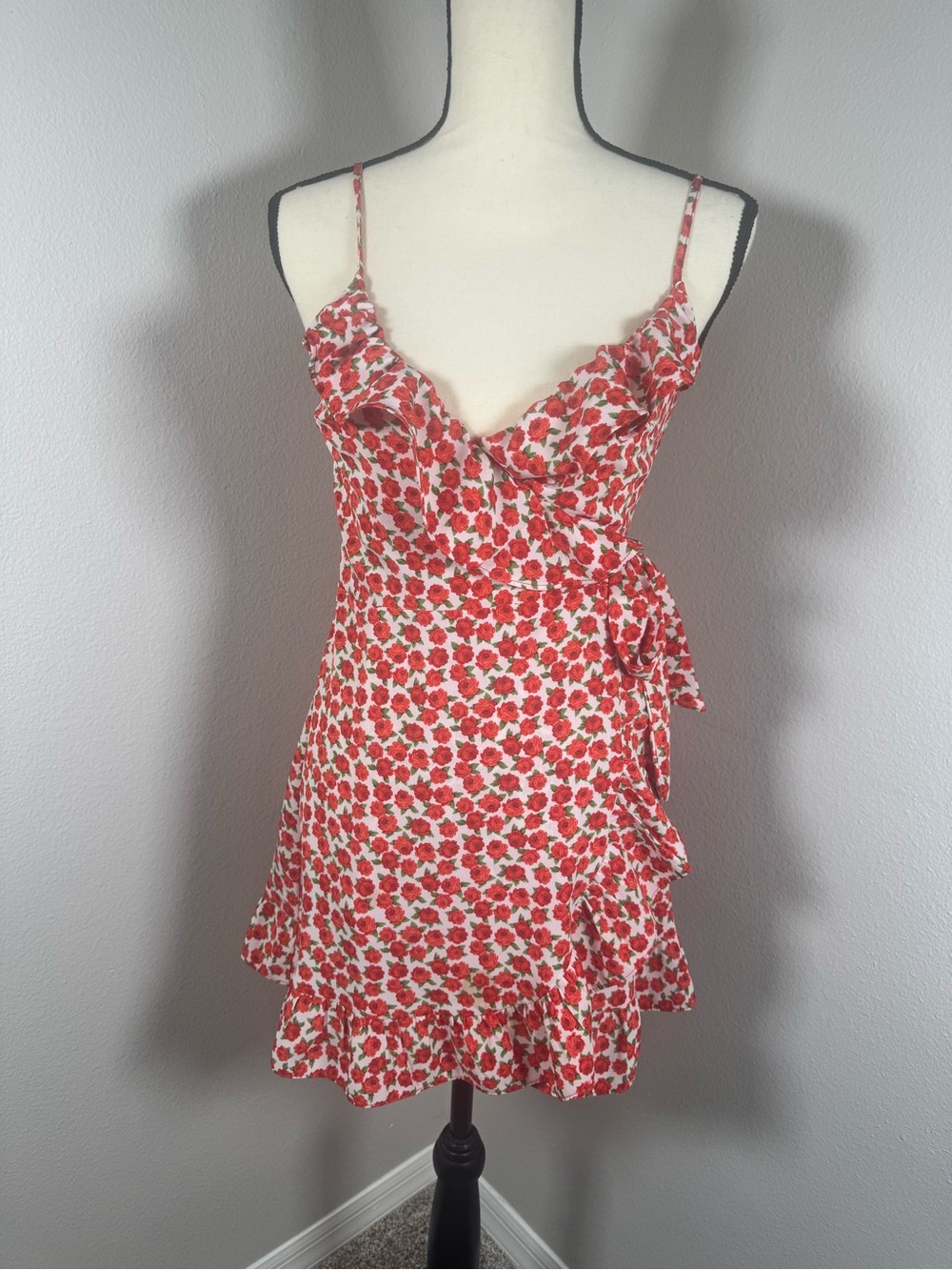 Topshop Red Rose Floral Ruffle Wrap Mini Dress | Size US 2 (UK 6)